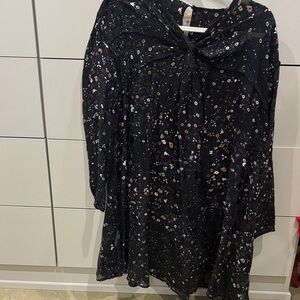 Club Monaco Black Floral Long-Sleeve Dress